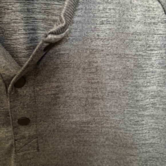 Express Long Sleeve Henley T-Shirt with Mens Small - Gray - Picture 4 of 4